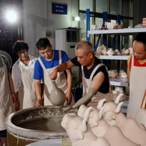汝瓷之光：王占稳与宣和汝瓷的传奇篇章
