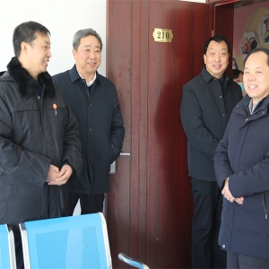 河南西峡法院：省法院荆伟专委走访慰问西峡法院五里桥法庭 ...